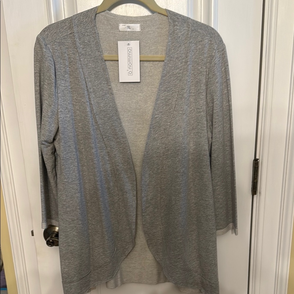 Gray Cotton cardigan with Classic Tailoring and Structured Silhouette - Picture 6 of 9